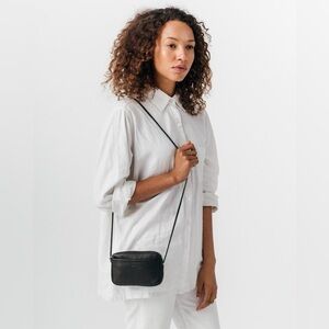BAGGU leather crossbody bag
